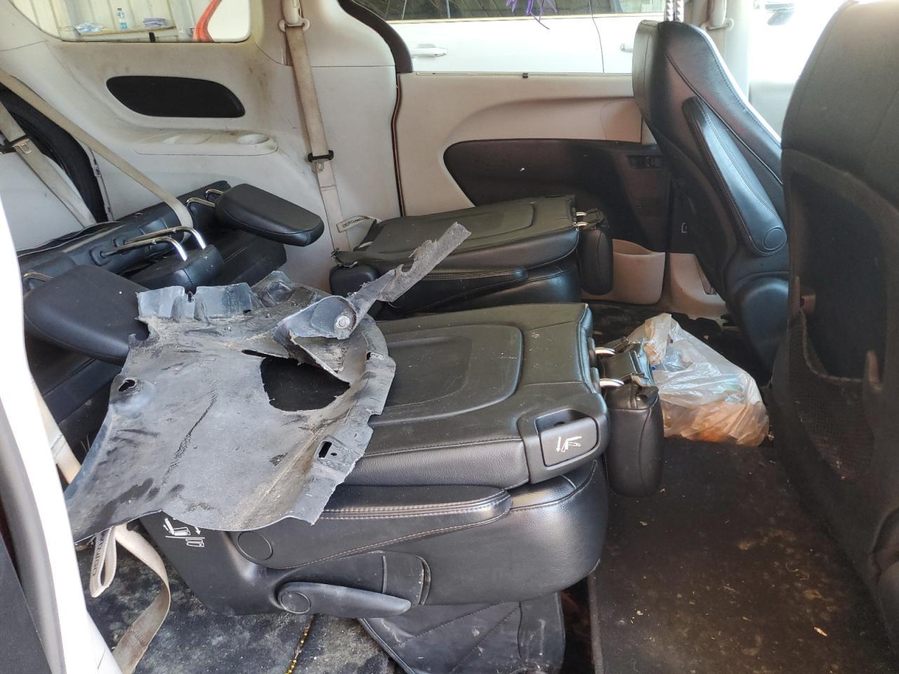 2019 CHRYSLER Pacifica