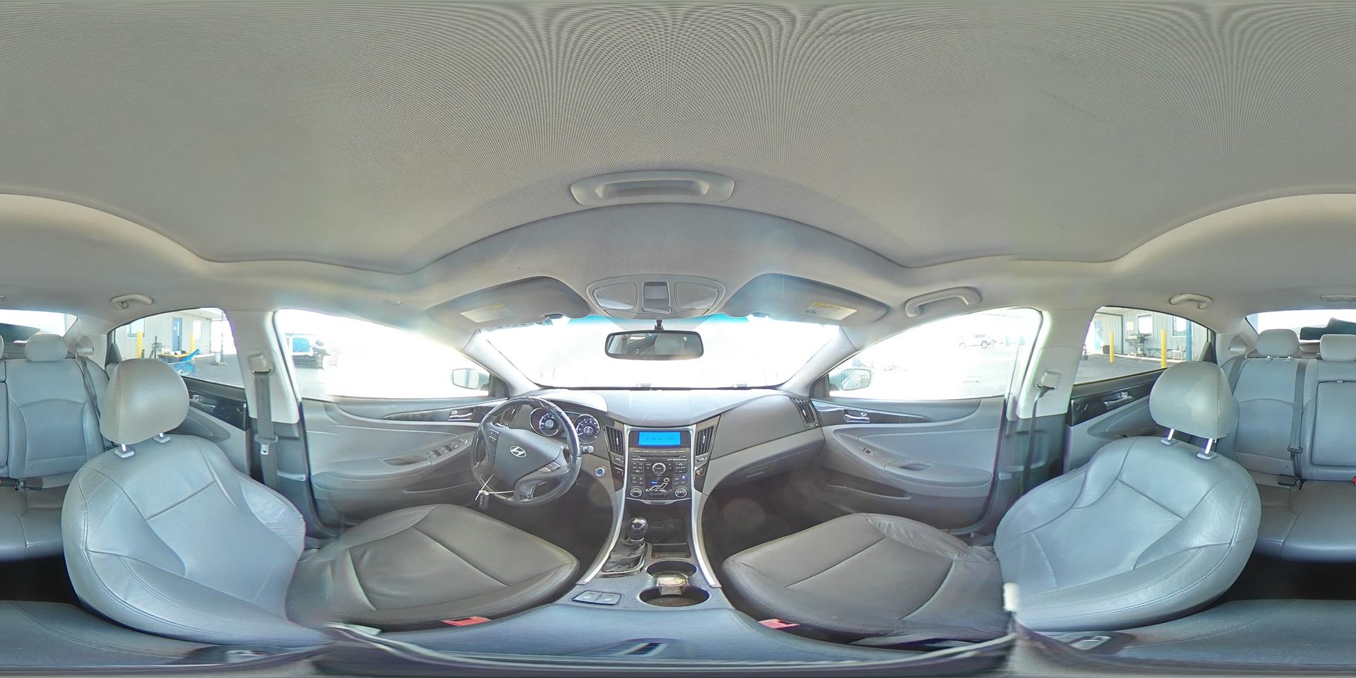 2011 HYUNDAI SONATA