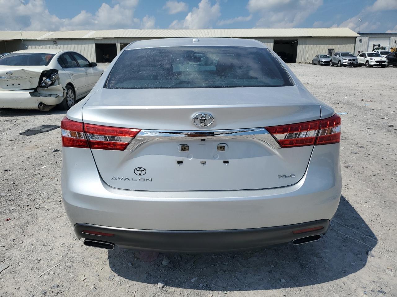 2014 TOYOTA Avalon