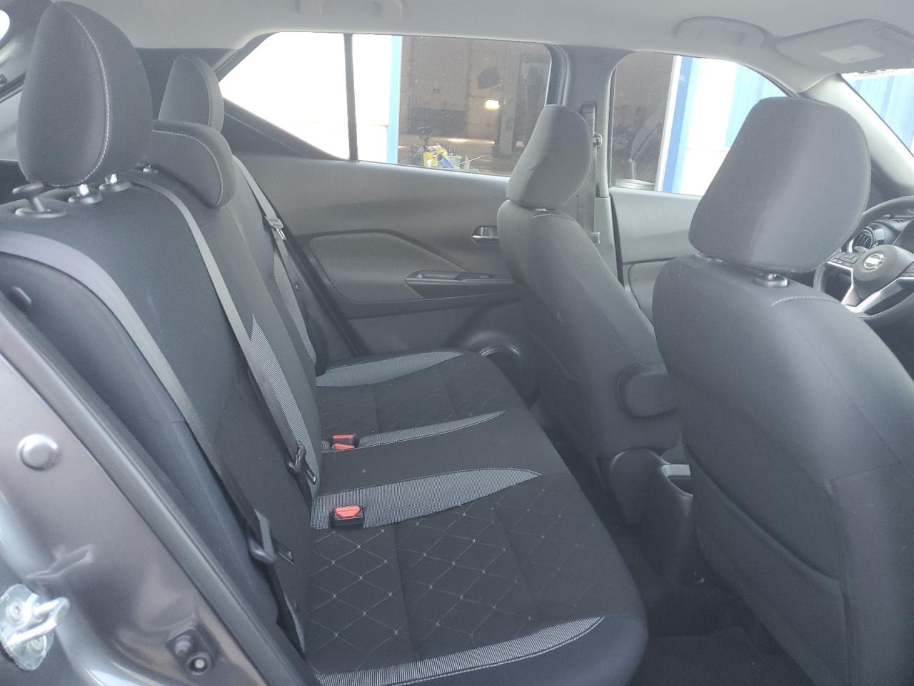 2019 NISSAN KICKS