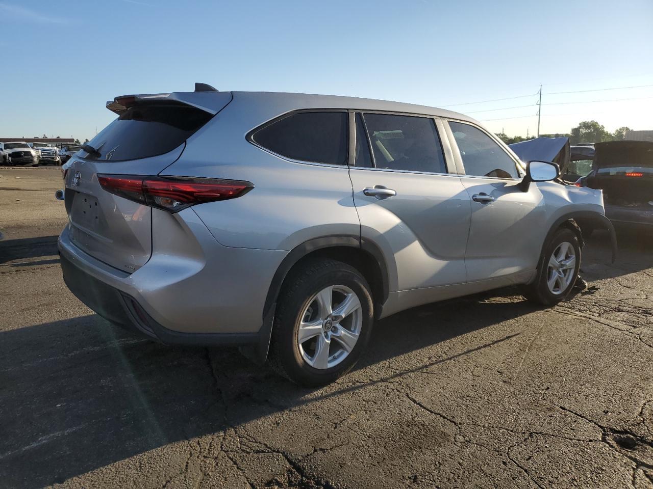 2023 TOYOTA HIGHLANDER