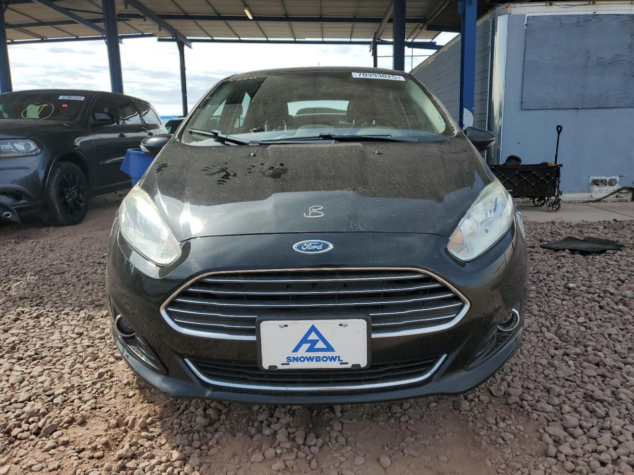2016 FORD Fiesta