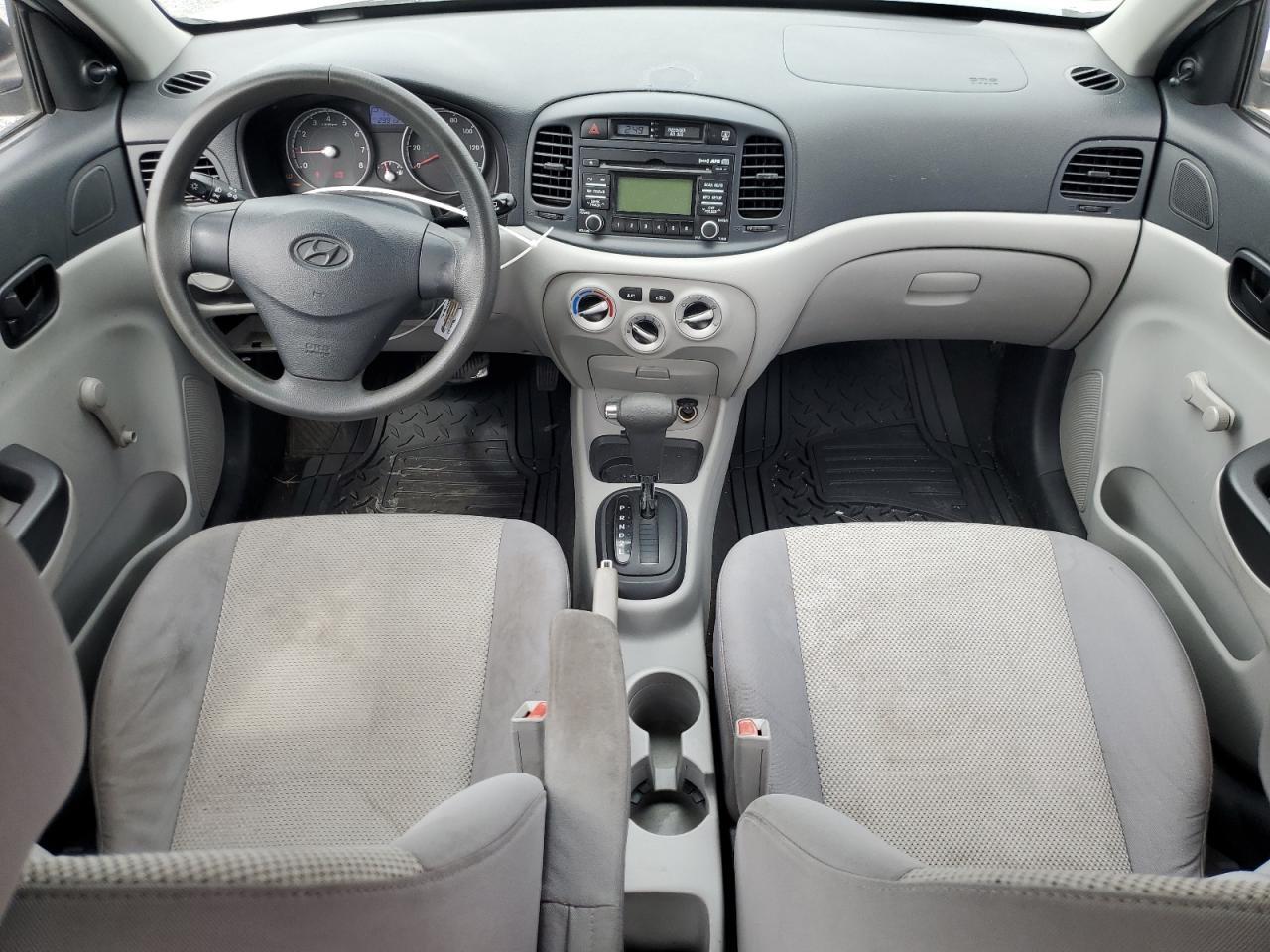 2010 HYUNDAI ACCENT