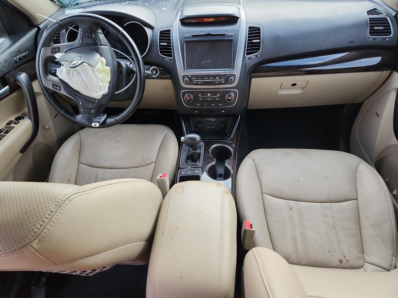 2014 KIA SORENTO