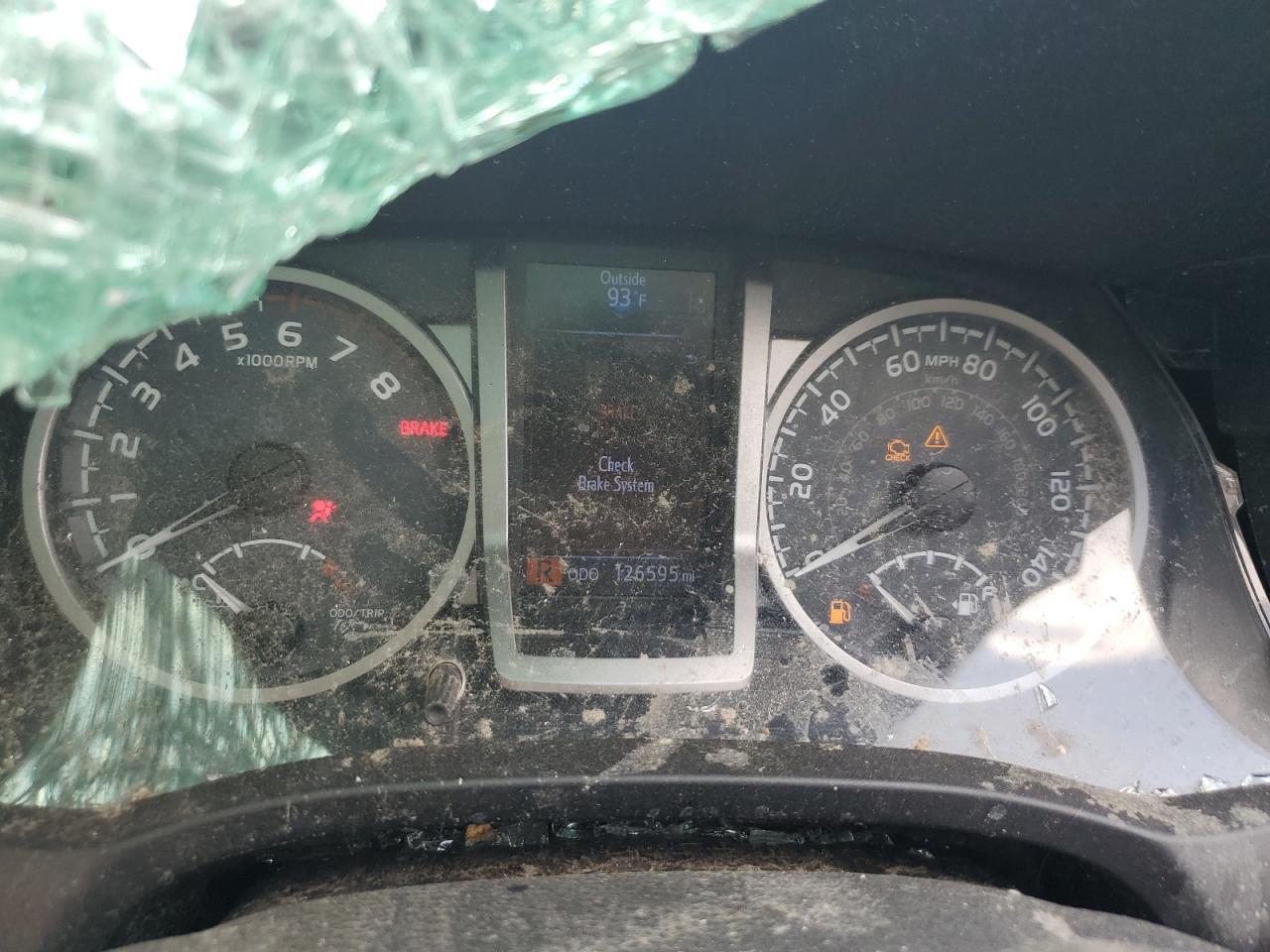 2018 TOYOTA TACOMA