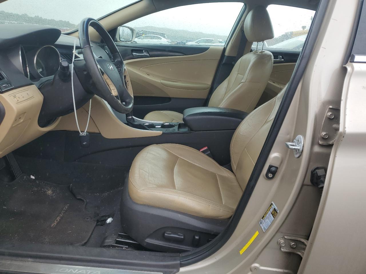 2011 HYUNDAI SONATA