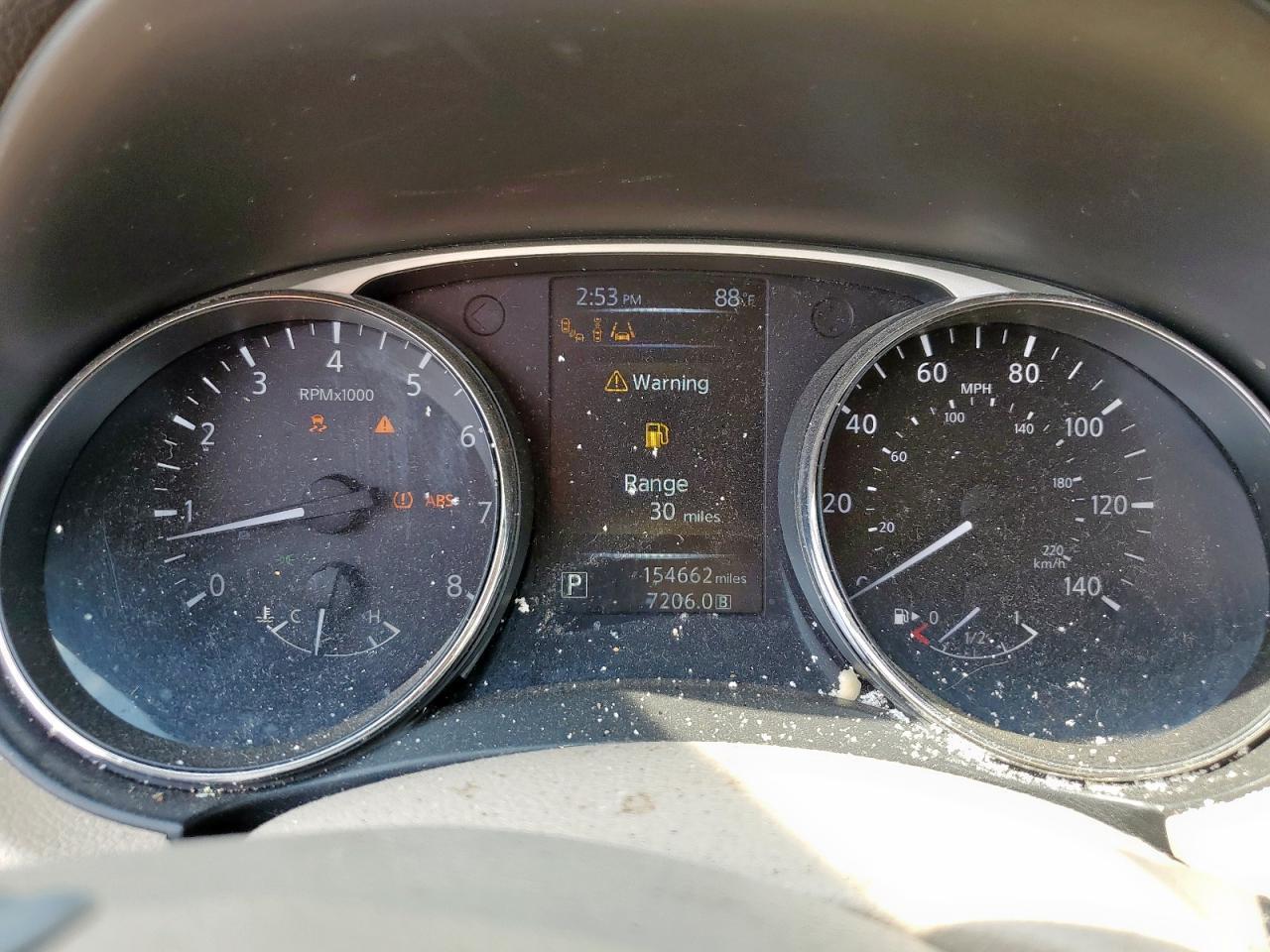 2014 NISSAN ROGUE