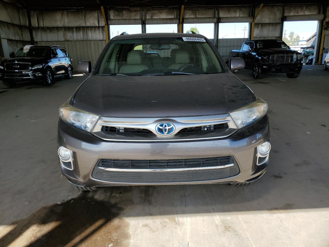2013 TOYOTA HIGHLANDER