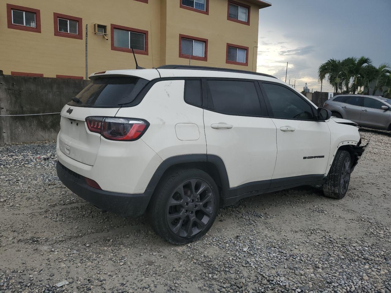2021 JEEP Compass