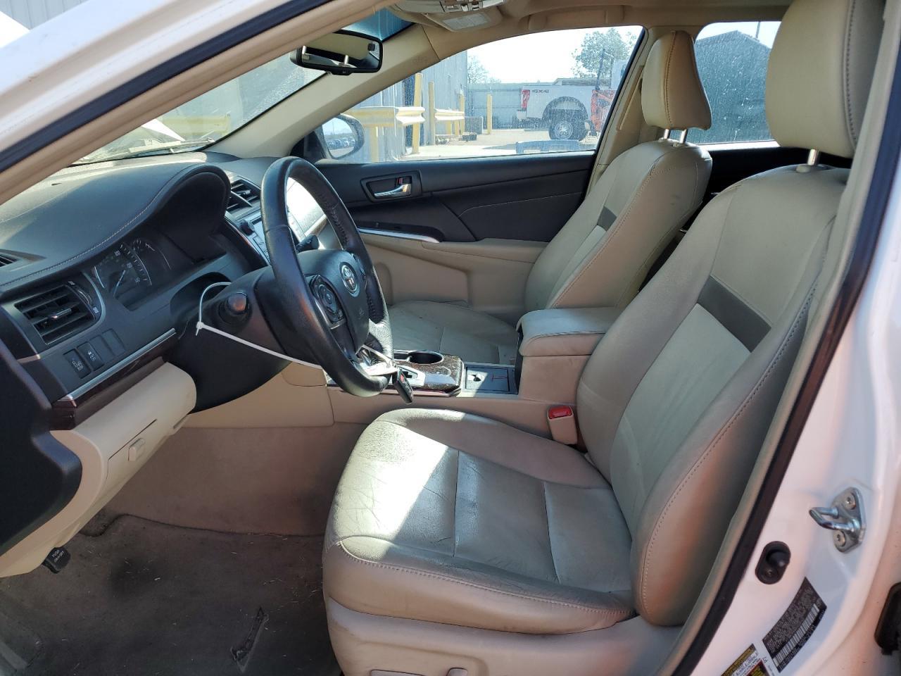 2013 TOYOTA CAMRY