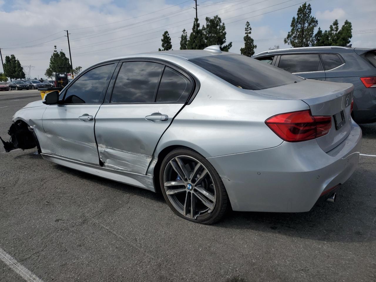 2018 BMW 3 SERIES