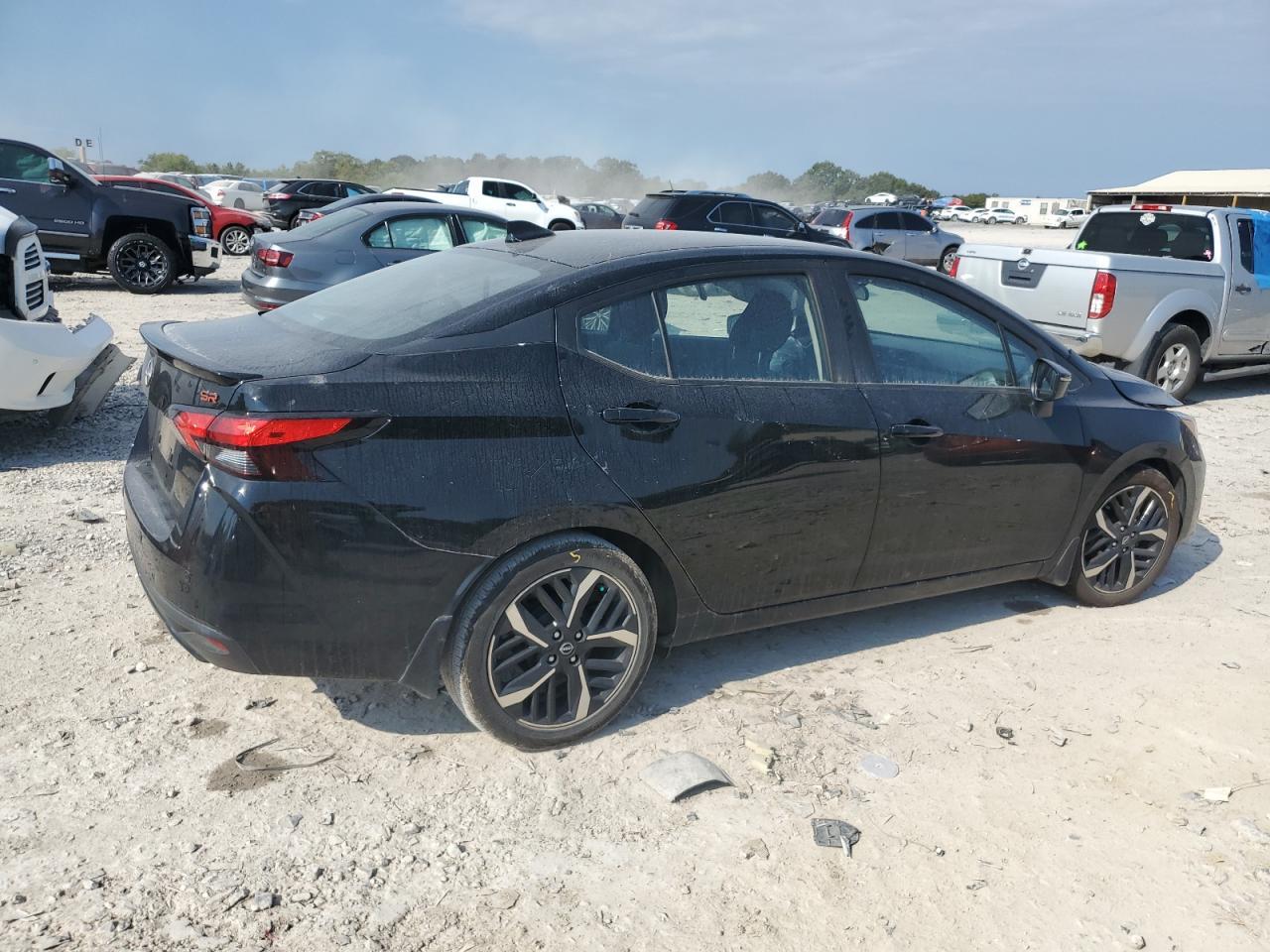 2024 NISSAN VERSA