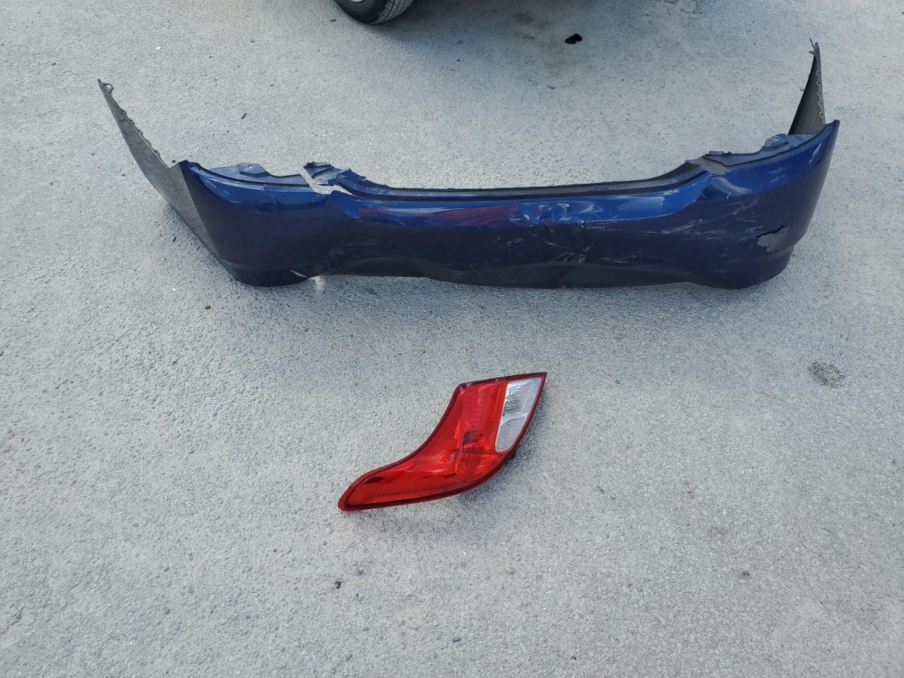 2018 NISSAN VERSA