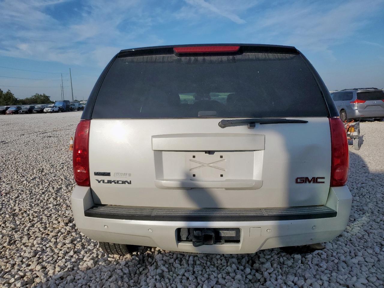 2011 GMC Yukon