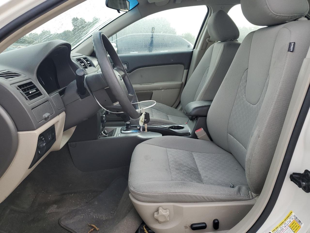 2011 FORD FUSION