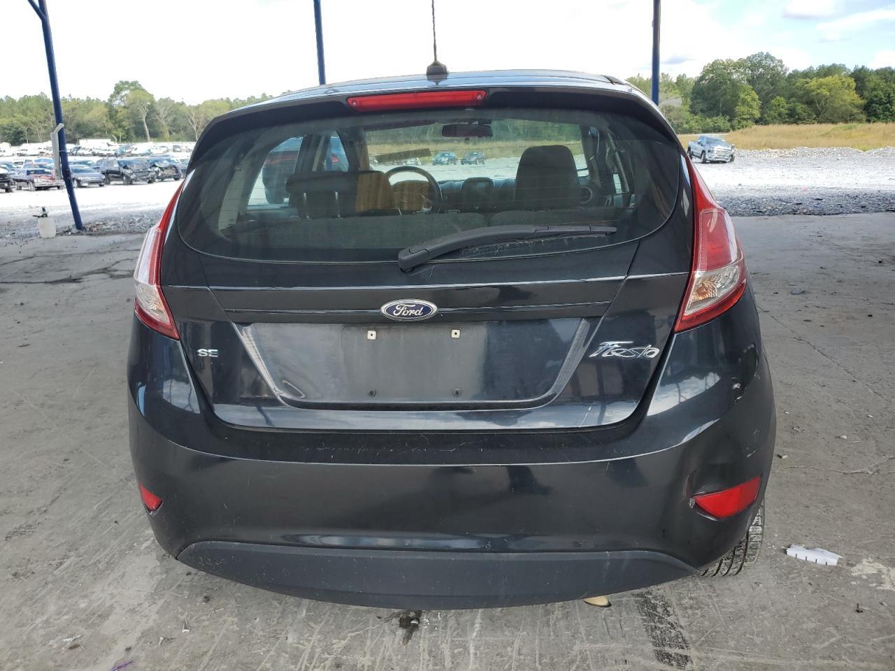 2014 FORD Fiesta