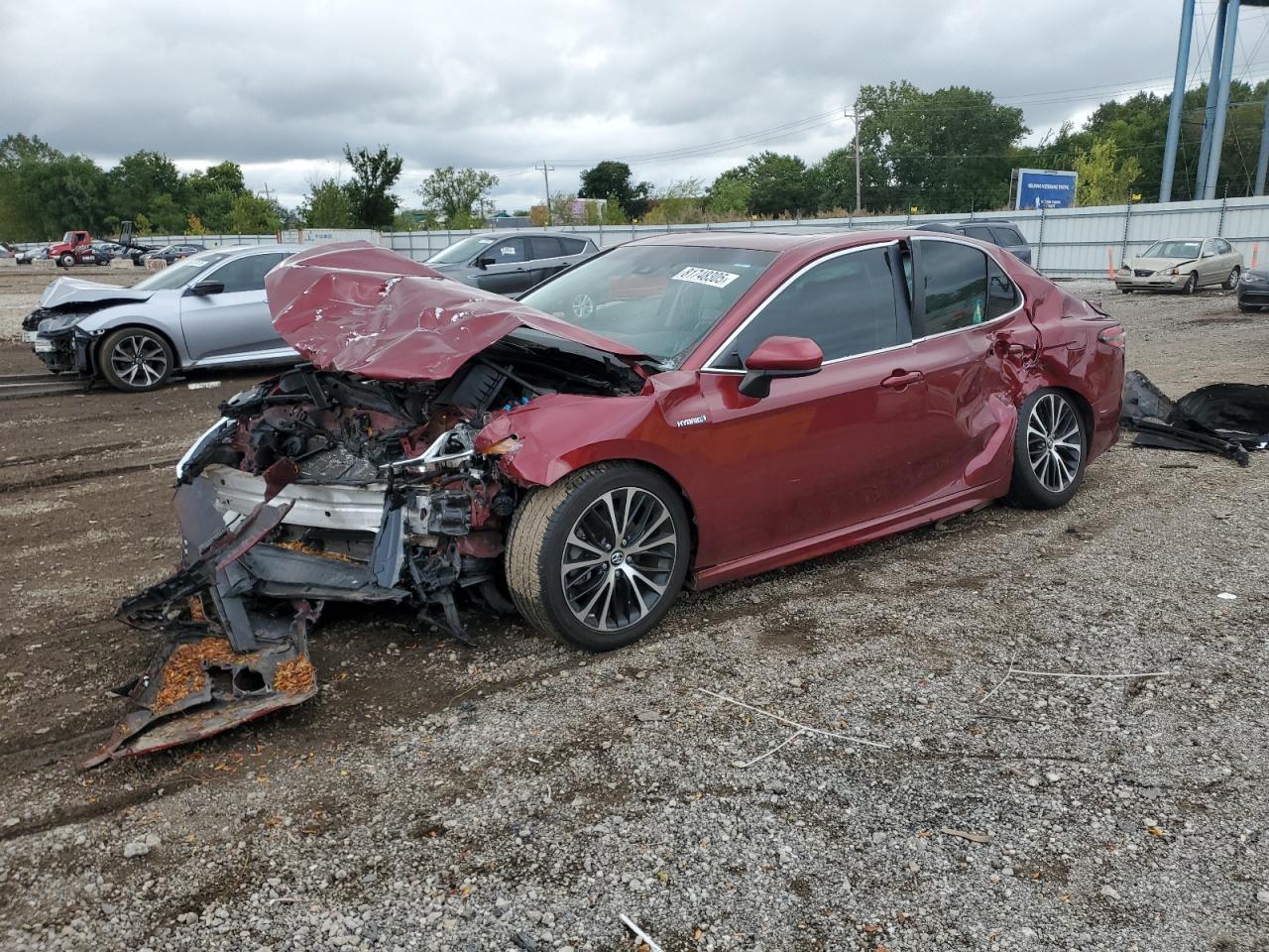 2018 TOYOTA CAMRY