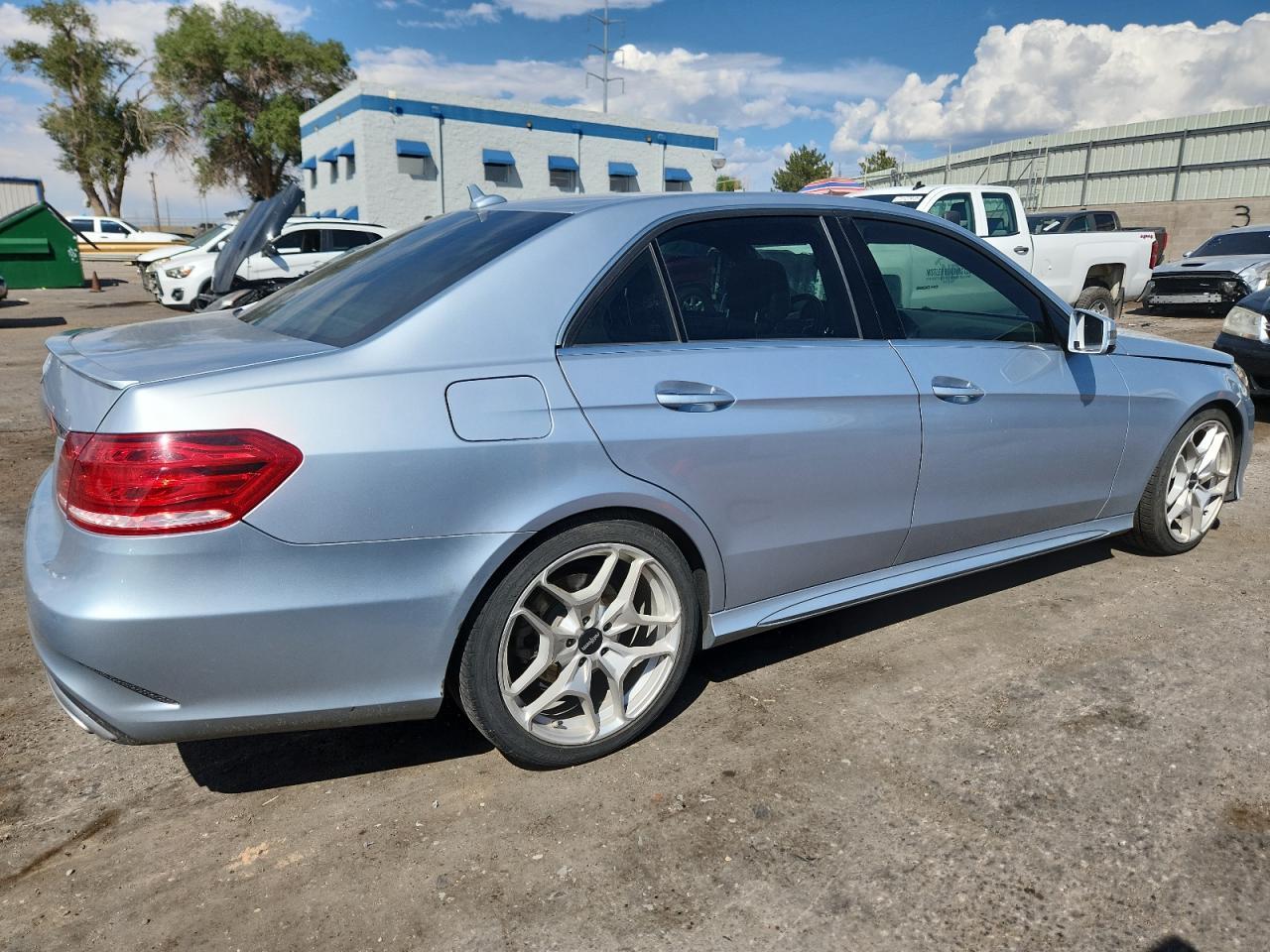 2014 MERCEDES-BENZ E-Class