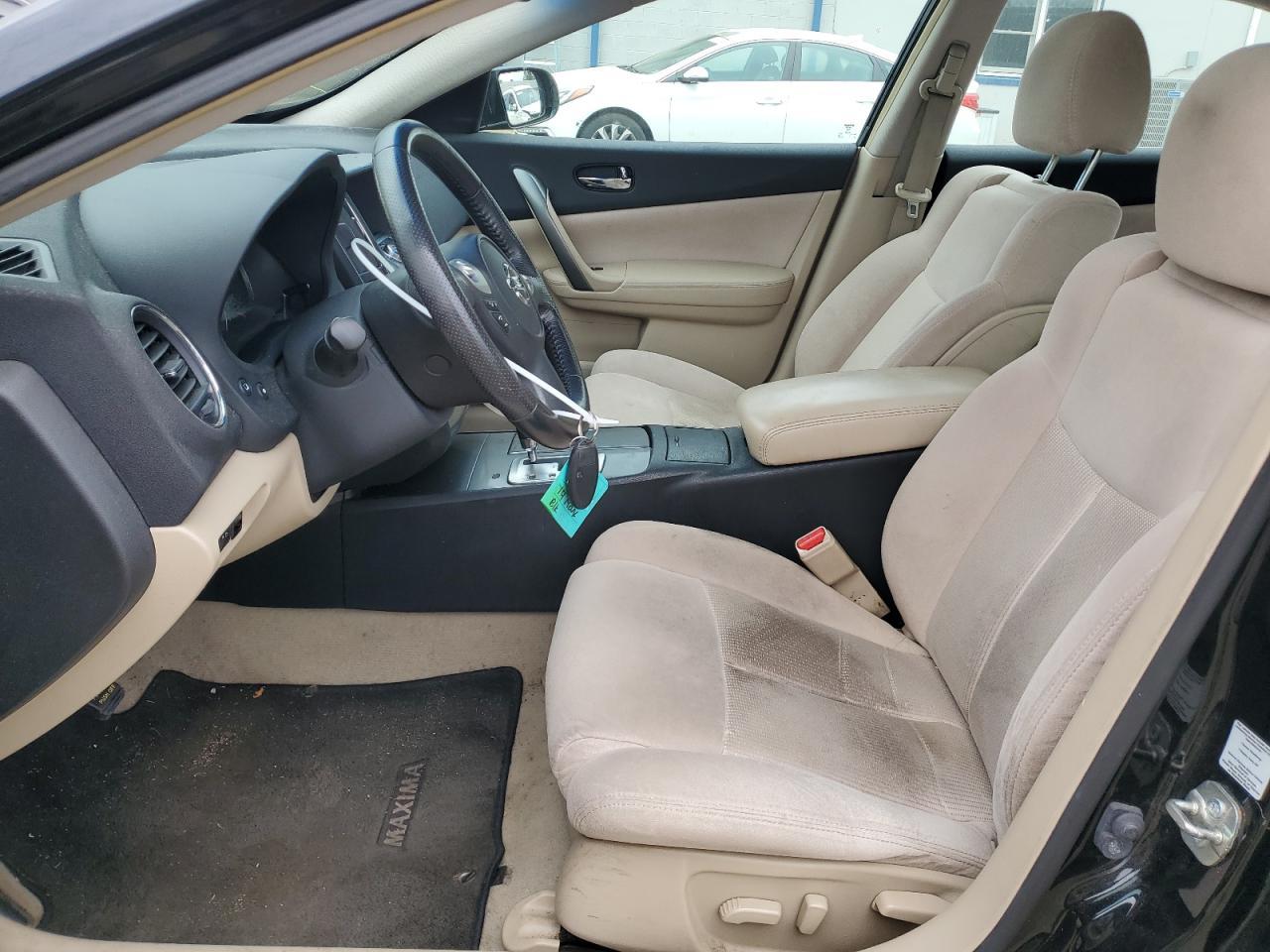 2014 NISSAN Maxima
