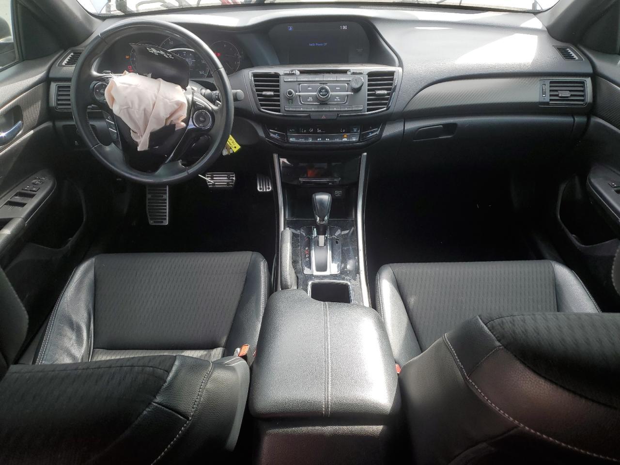 2017 HONDA ACCORD