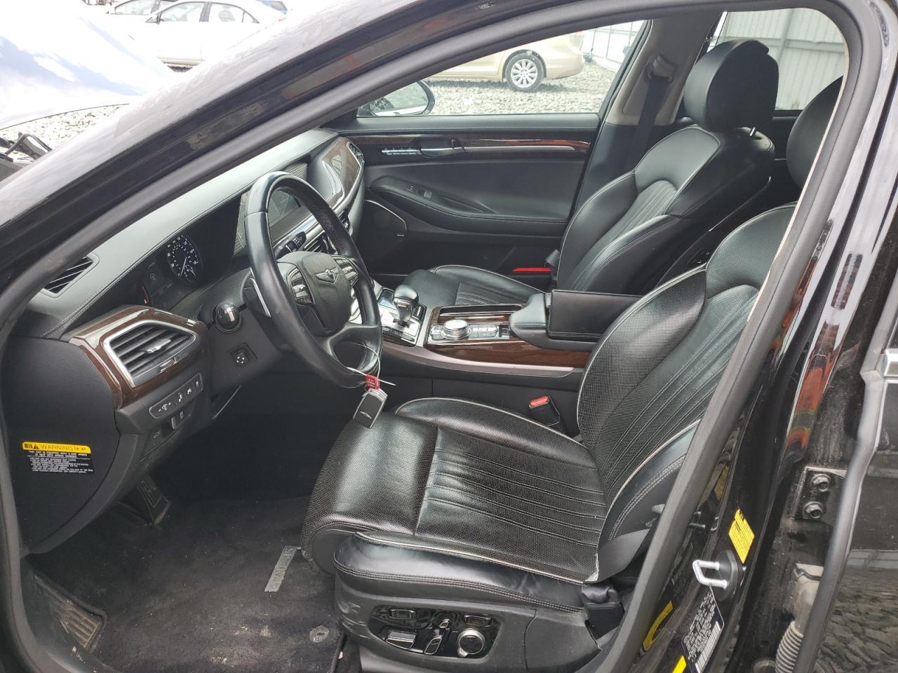 2018 GENESIS G90