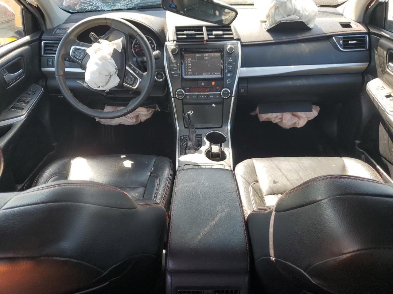 2015 TOYOTA CAMRY