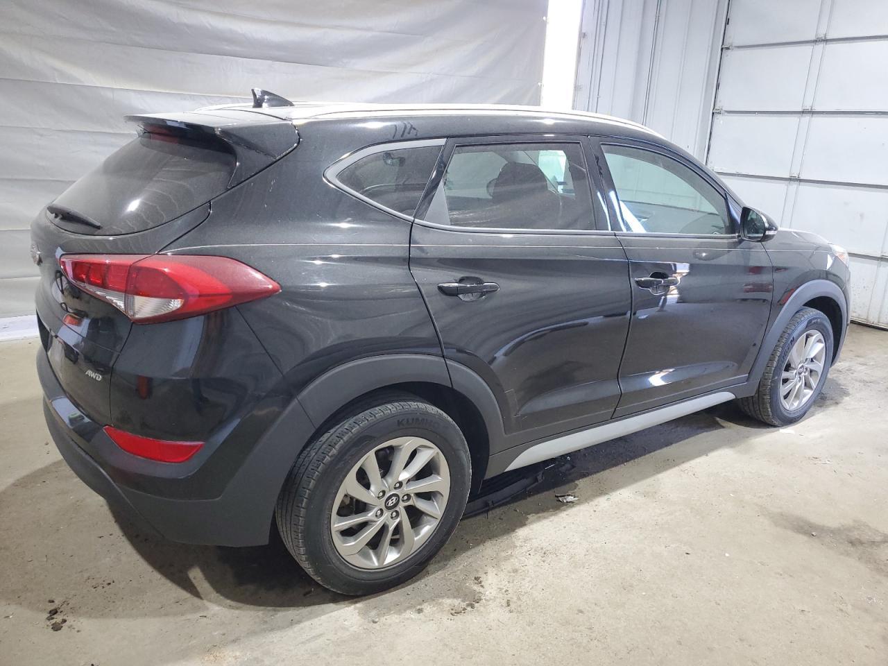 2017 HYUNDAI TUCSON