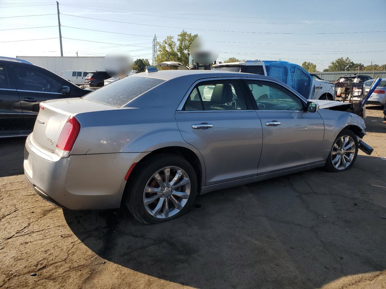 2016 CHRYSLER 300