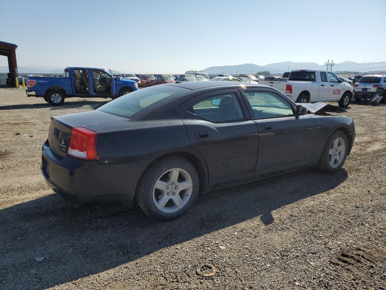 2010 DODGE CHARGER
