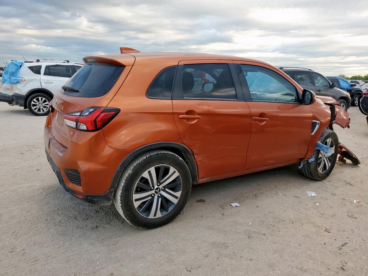 2021 MITSUBISHI Outlander Sport