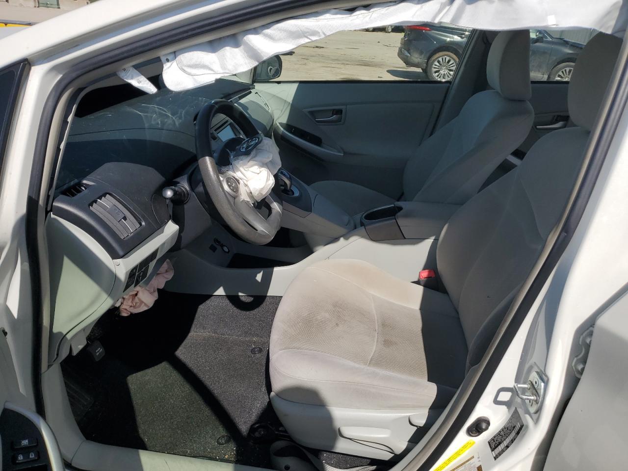 2013 TOYOTA PRIUS
