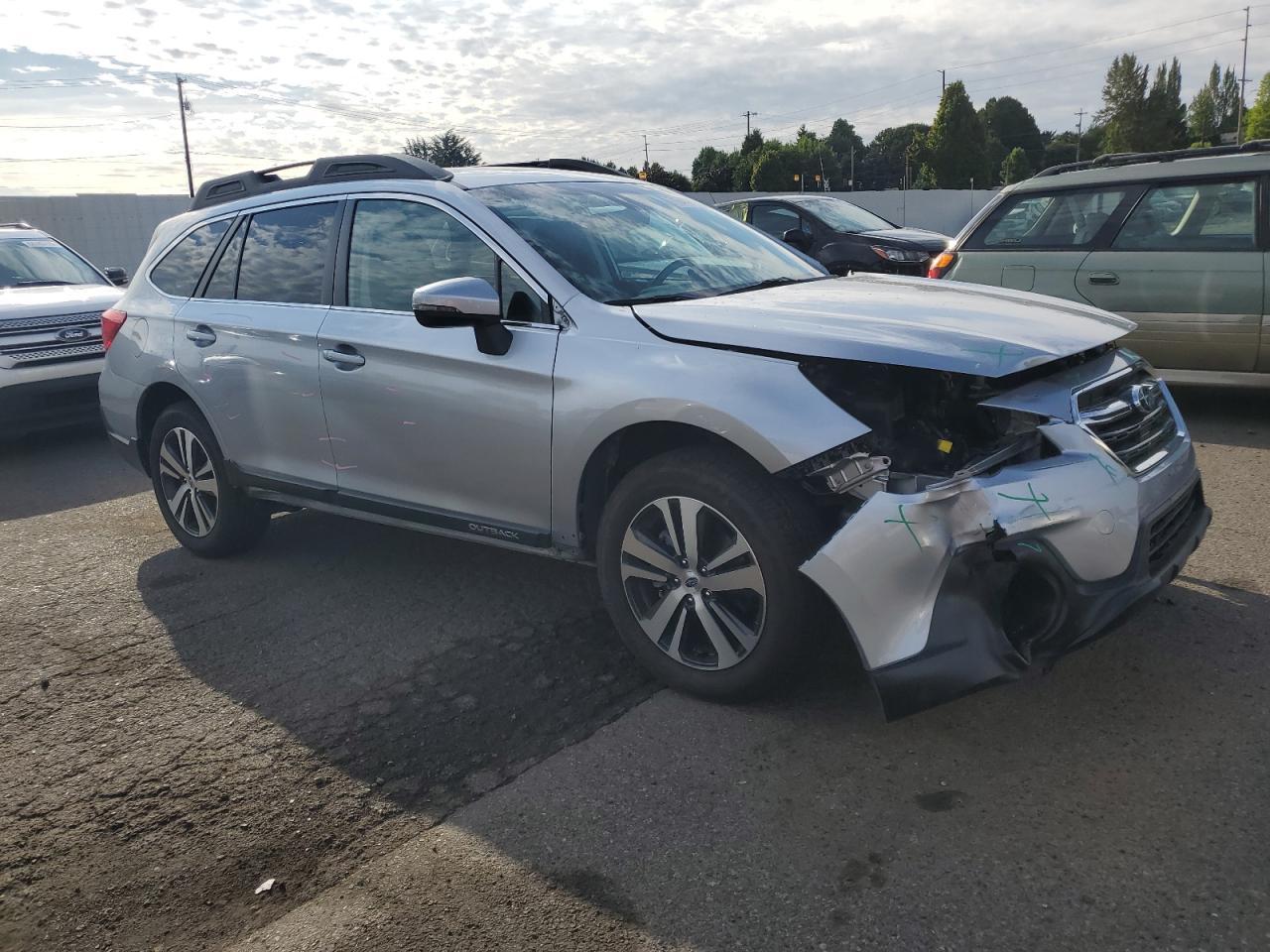 2019 SUBARU Outback