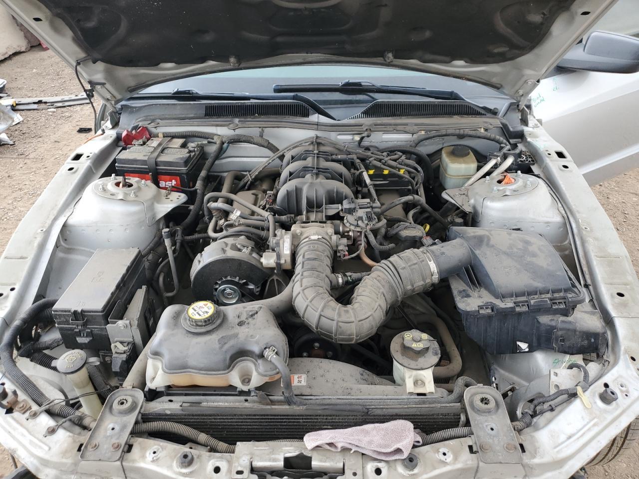 2005 FORD MUSTANG