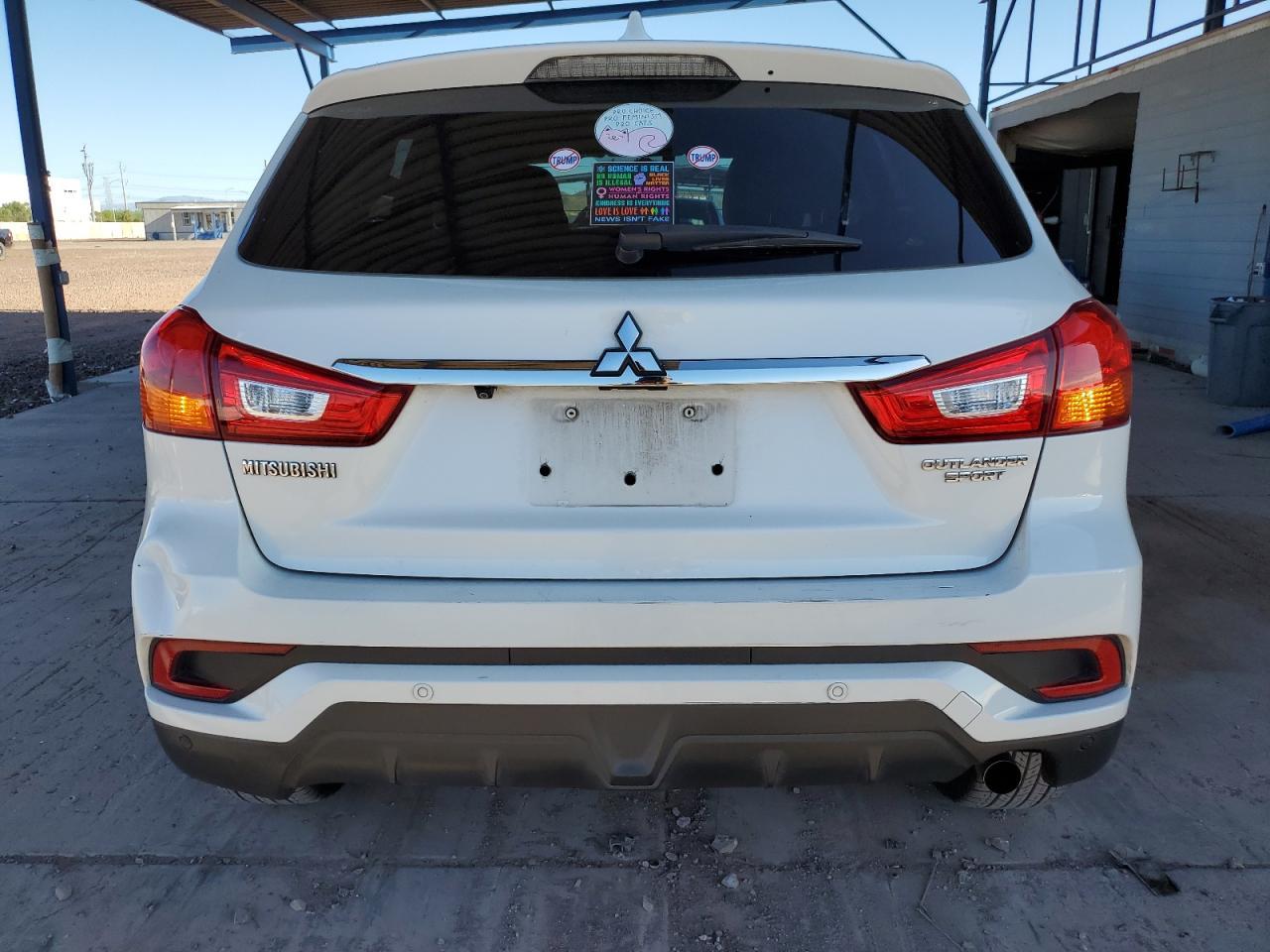 2018 MITSUBISHI Outlander Sport