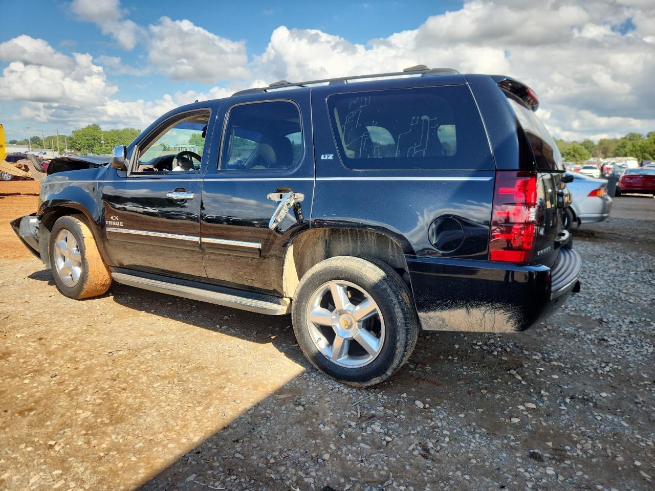 2014 CHEVROLET Tahoe