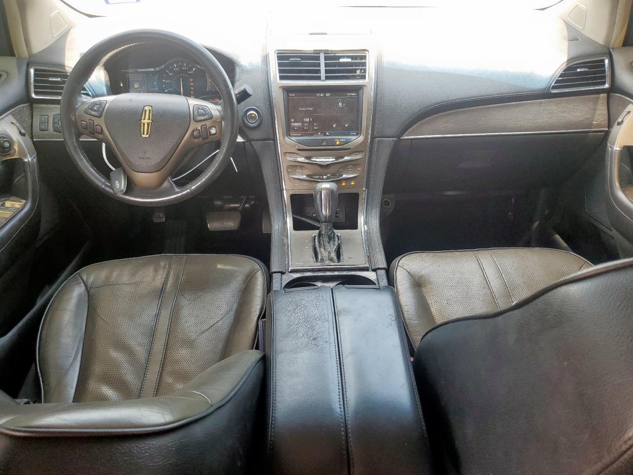 2011 LINCOLN MKX