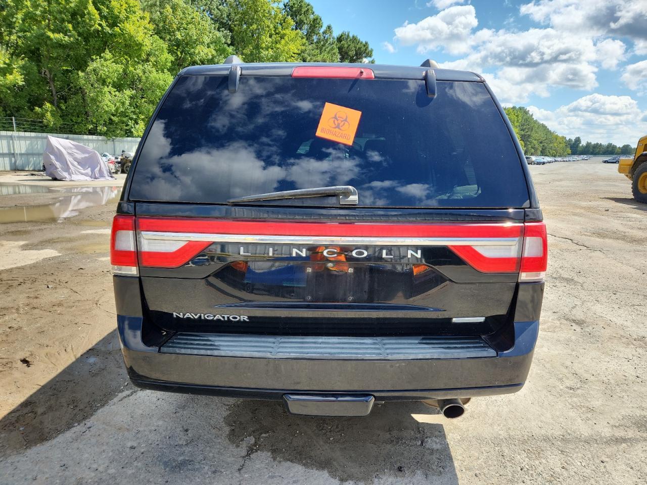 2016 LINCOLN Navigator