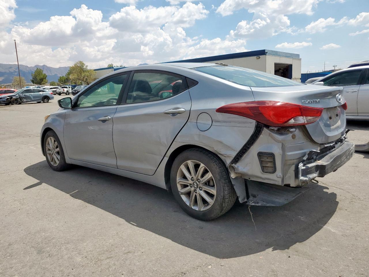 2016 HYUNDAI ELANTRA