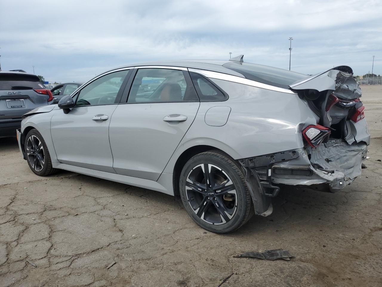 2024 KIA K5