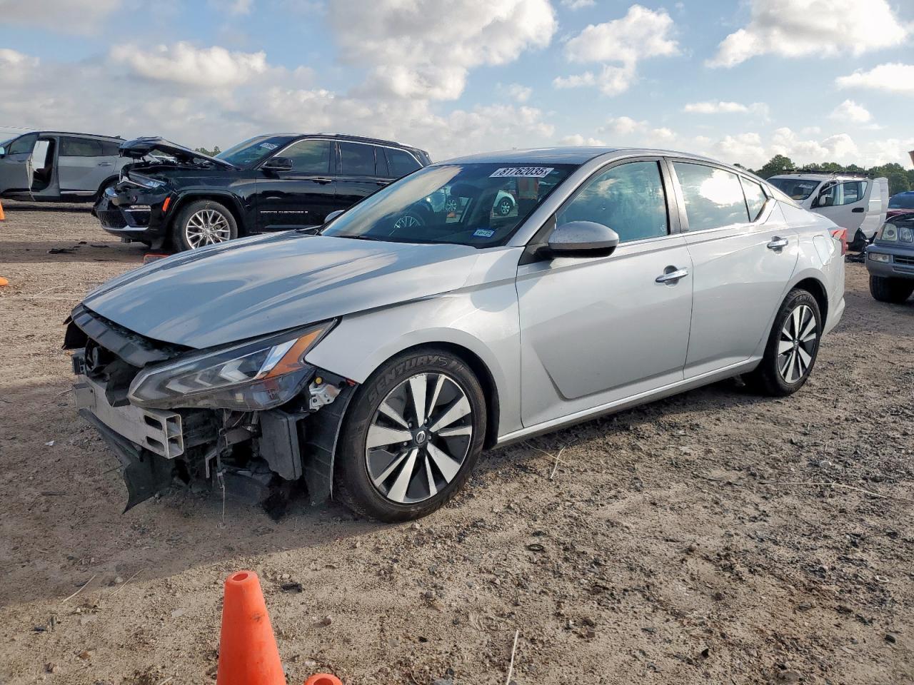 2022 NISSAN ALTIMA