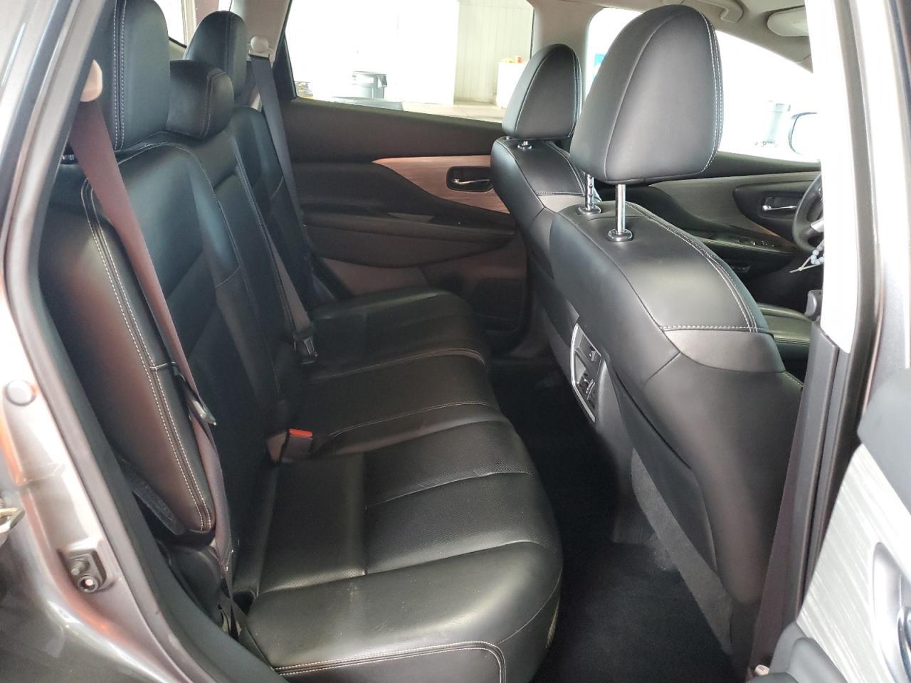 2016 NISSAN MURANO