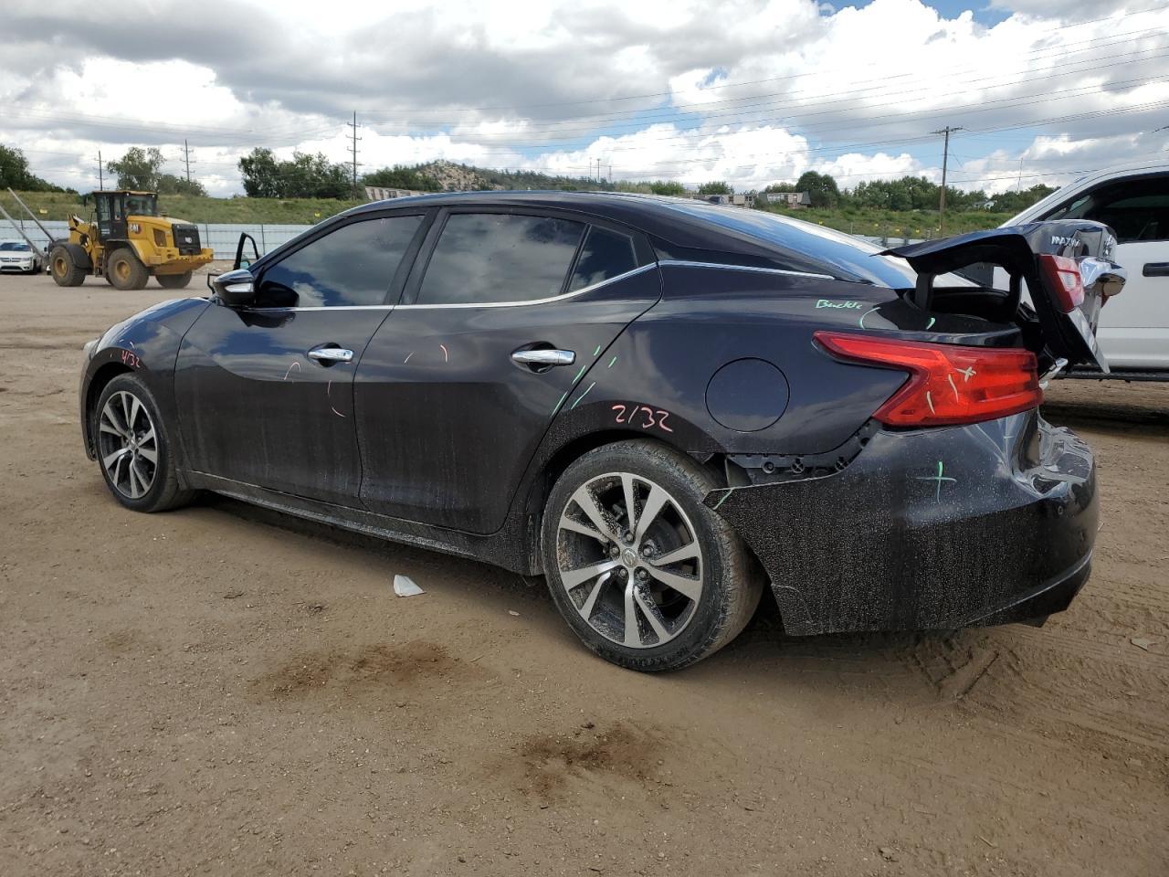 2016 NISSAN Maxima