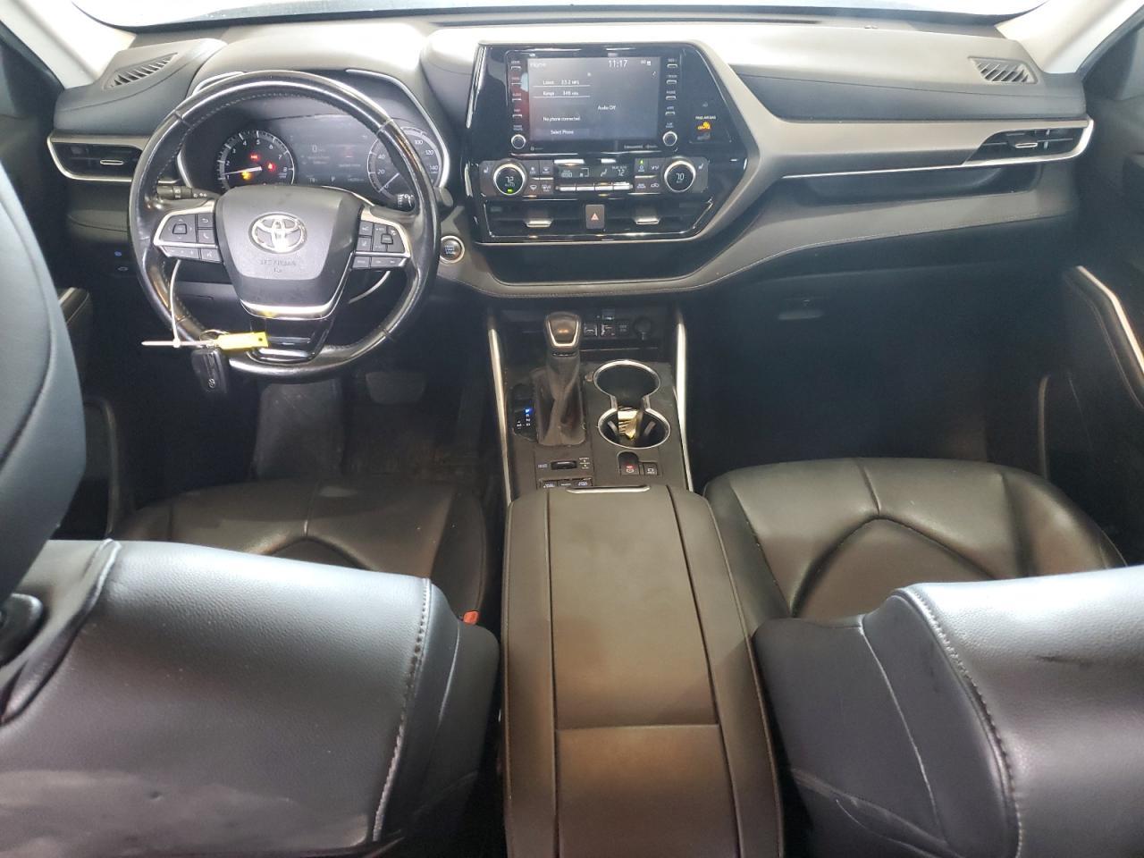 2020 TOYOTA HIGHLANDER
