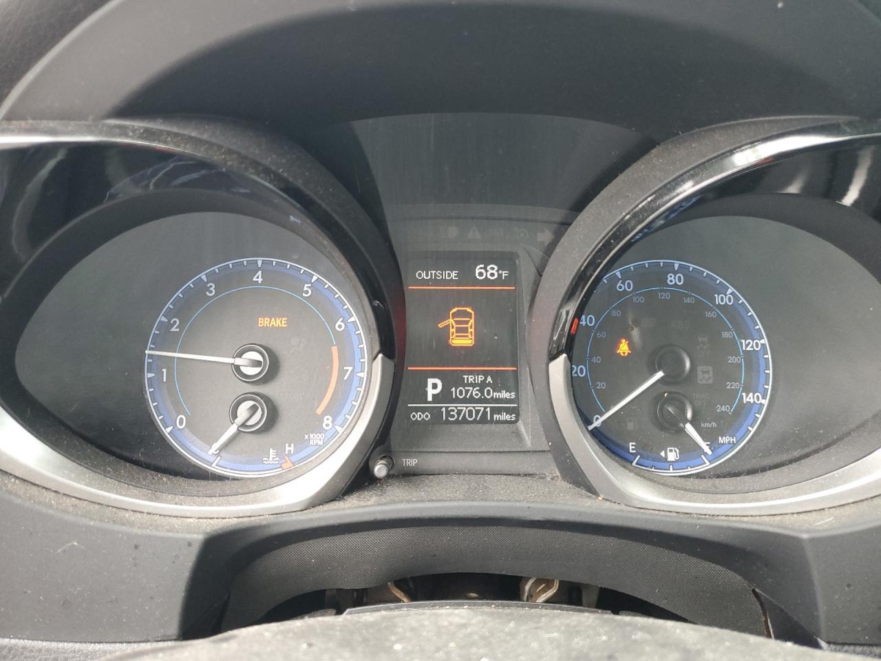 2015 TOYOTA COROLLA
