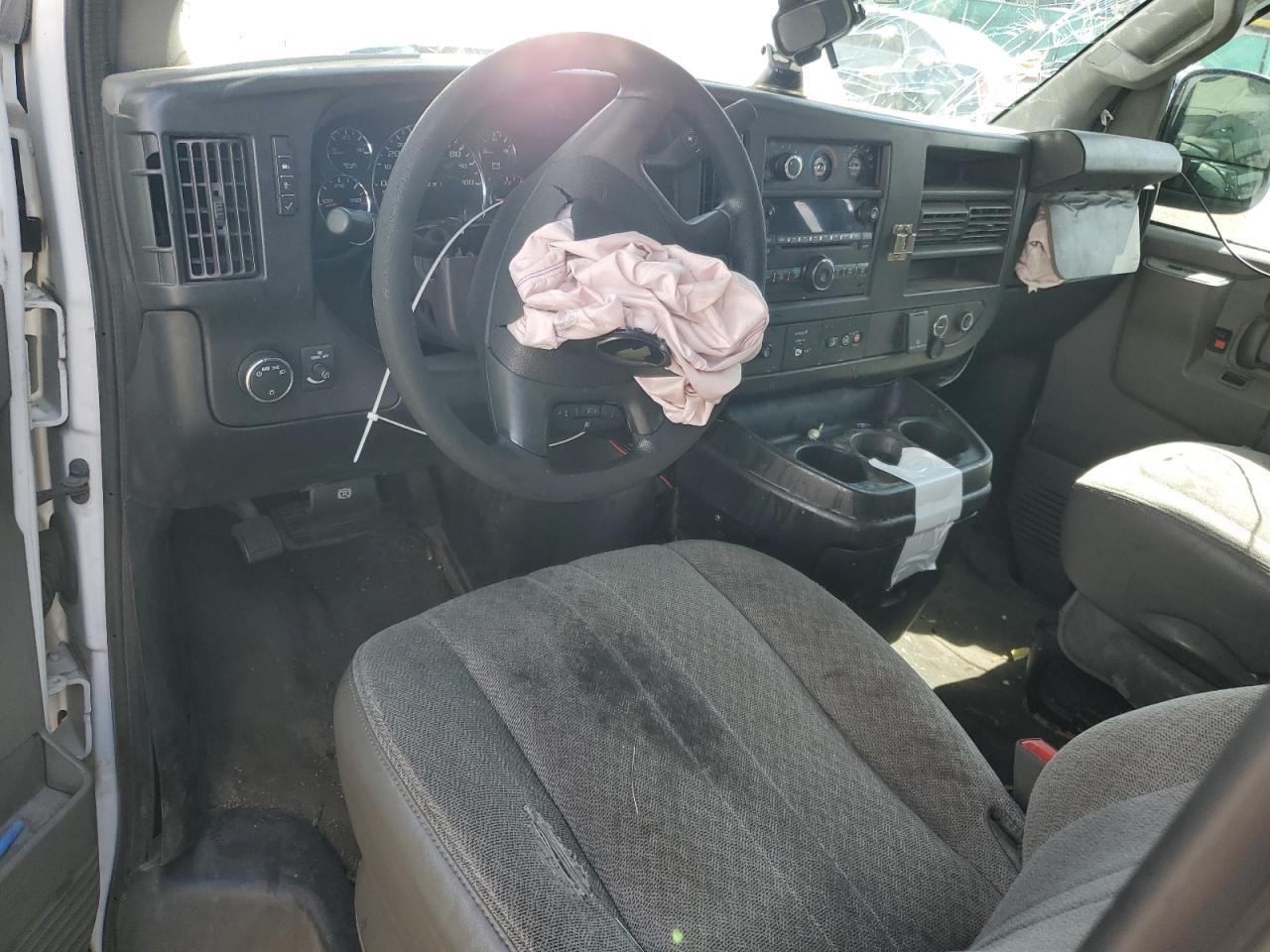 2017 CHEVROLET Express 3500