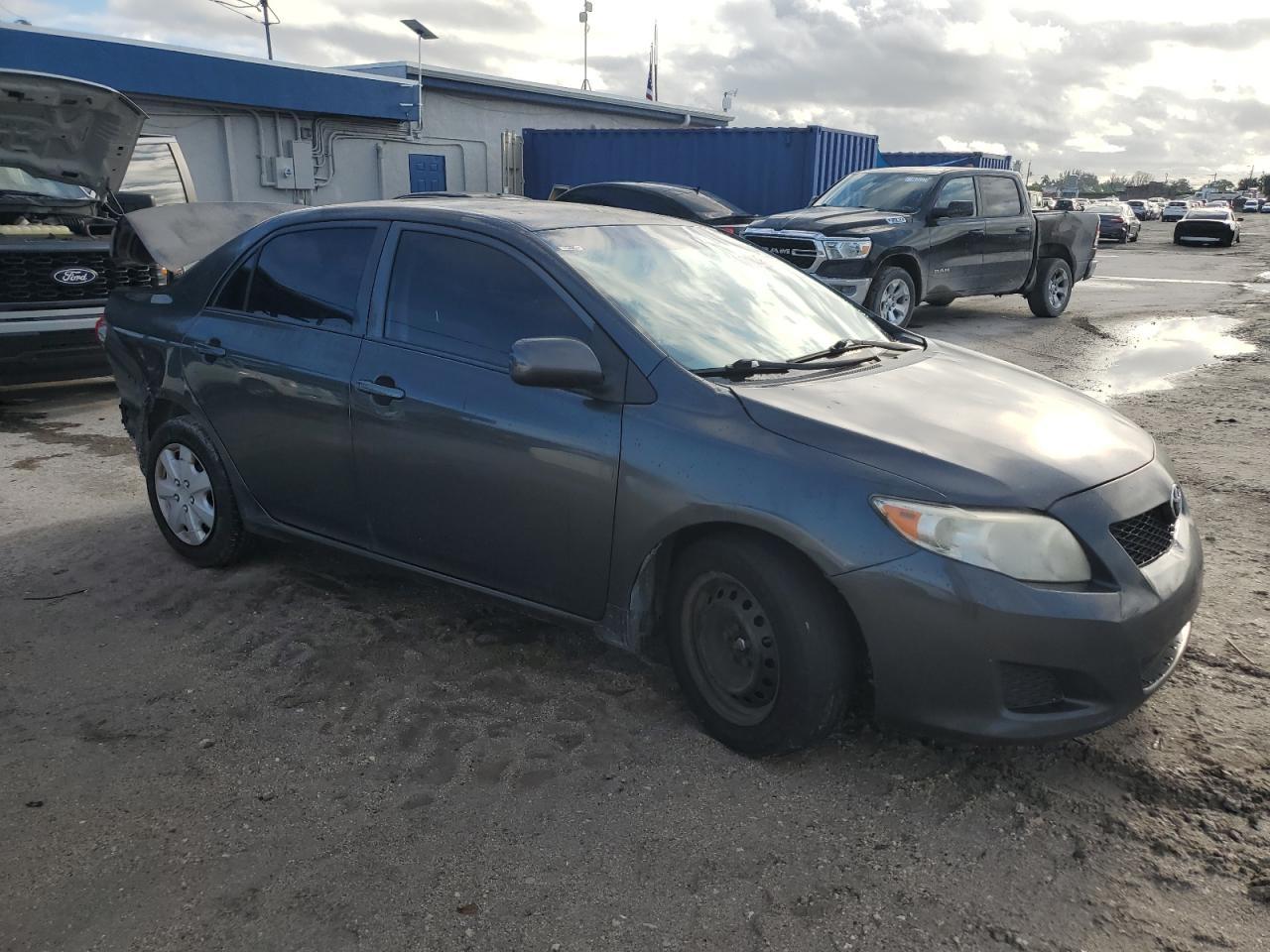 2009 TOYOTA COROLLA