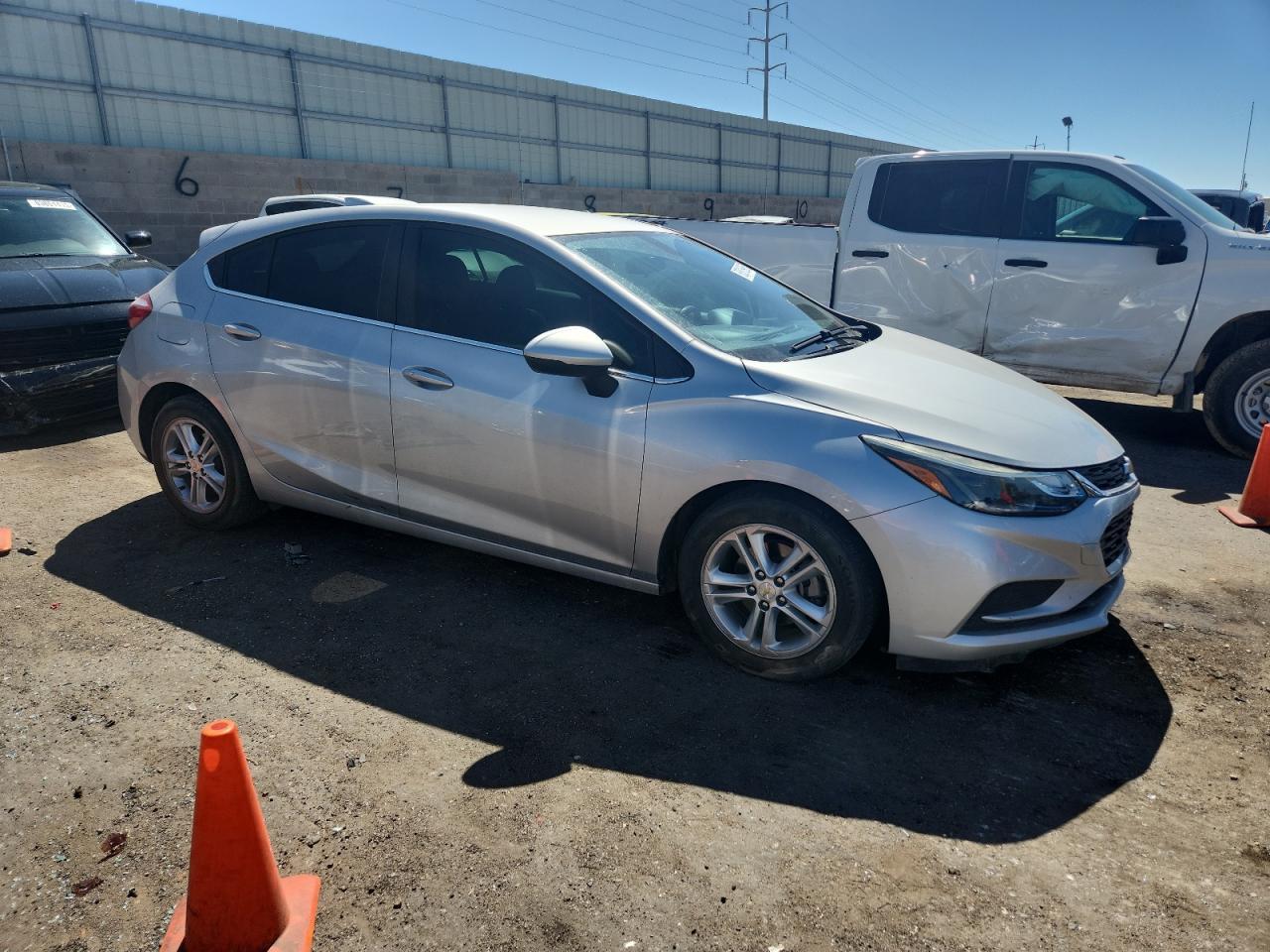 2017 CHEVROLET CRUZE