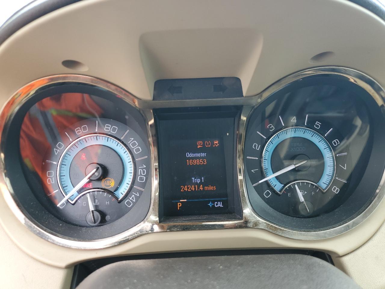 2010 BUICK LACROSSE