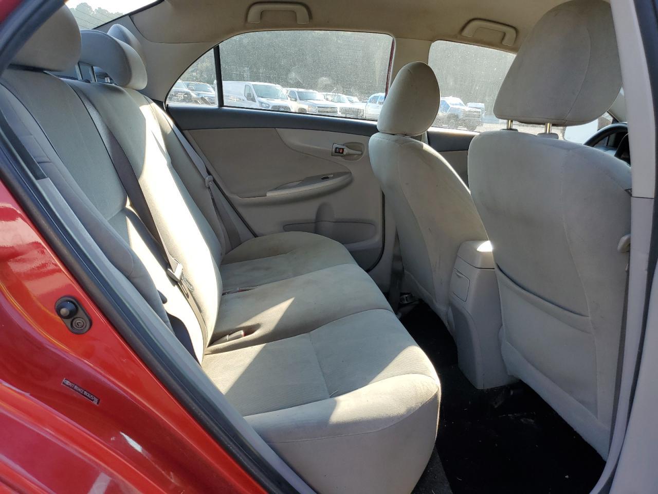 2011 TOYOTA COROLLA