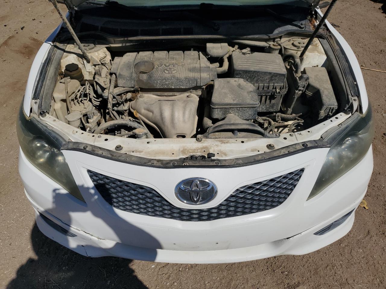 2011 TOYOTA CAMRY